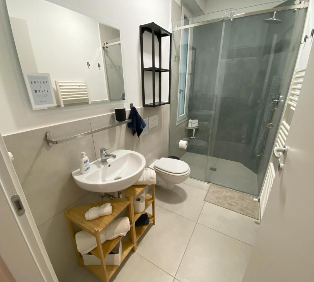 Charming Newly Renovated Apartment Florencja Zewnętrze zdjęcie